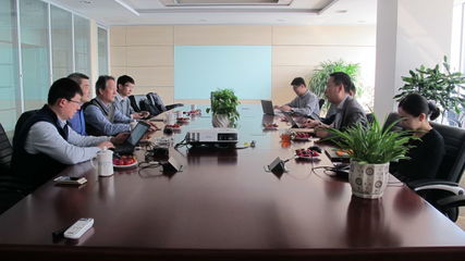 深化產教融合，共促教育科技發(fā)展——校領導王文哲率隊考察天津海達創(chuàng)業(yè)投資管理有限公司